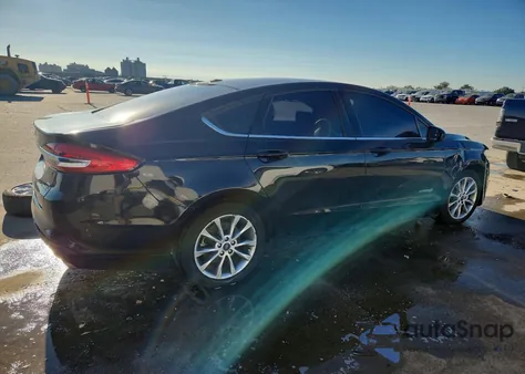 2017 Ford Fusion Se Hybrid z USA, uszkodzony, nr VIN 3FA6P0LU7HR358590